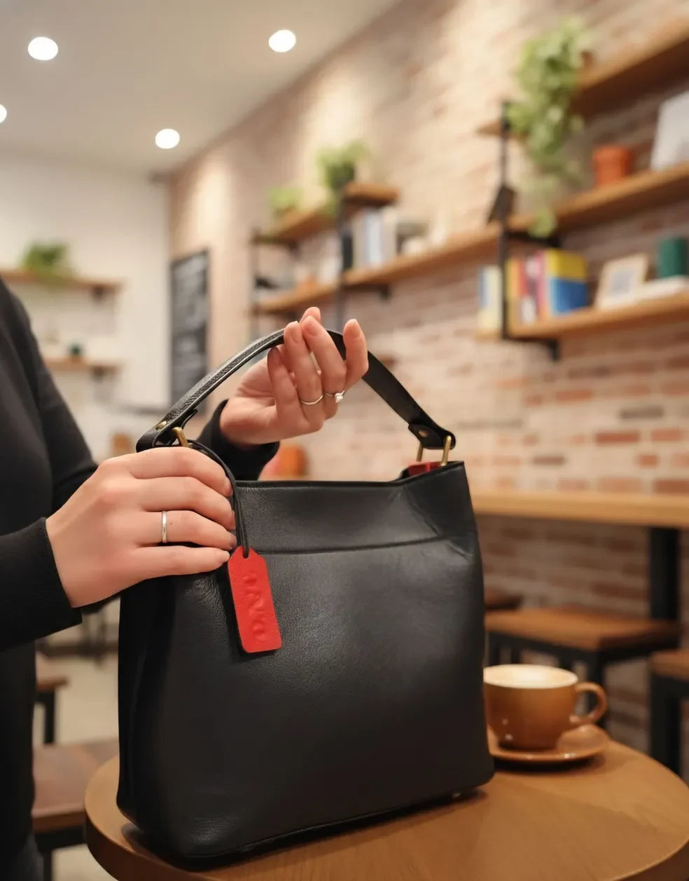 D.A.T.: Future of Luxury Bags
